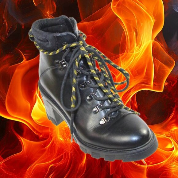 BCBGeneration Tenzi Black Leather Lace-Up Hiker Boot Size 37.5 (US 7.5) - Picture 1 of 10